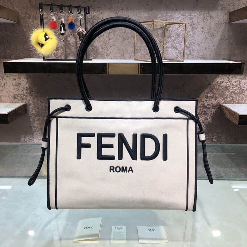 Fendi Roma Canvas Shopper 8BH379