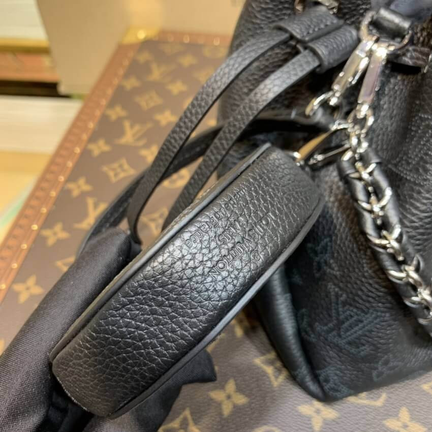 Louis Vuitton Mahina Leather Bella M57070