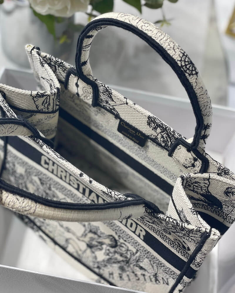 Christian Dior Small Book Tote Bag 26cm Latte Toile De Jouy Zodiac Embroidery Beige