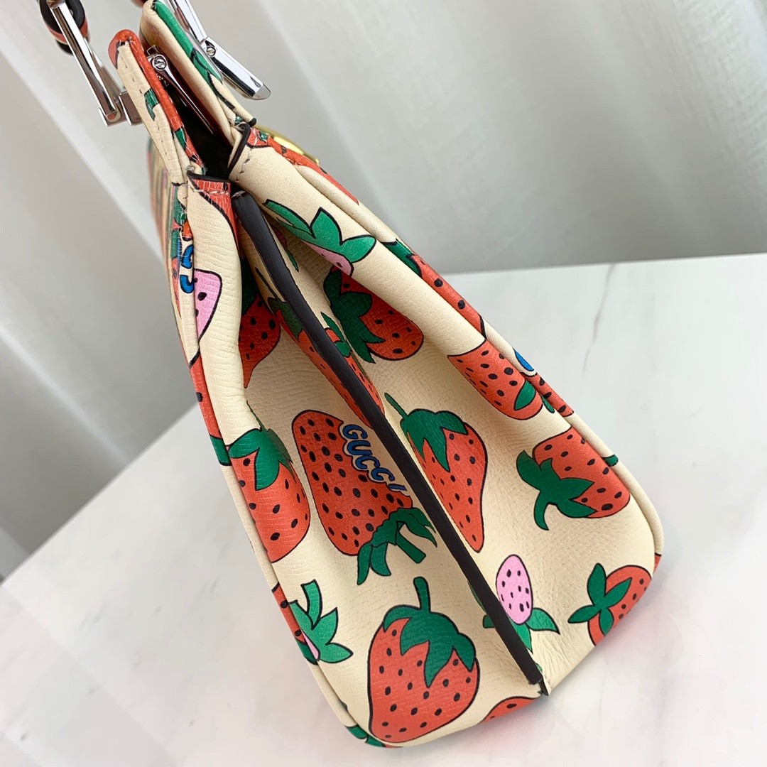 Gucci Zumi Strawberry Print Small Top Handle Bag 569712