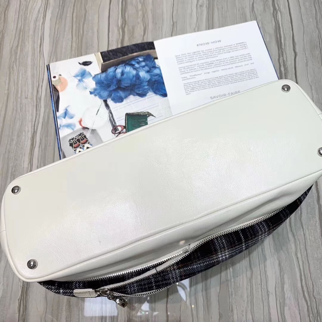 Chanel Flap Shopping Bag A1008