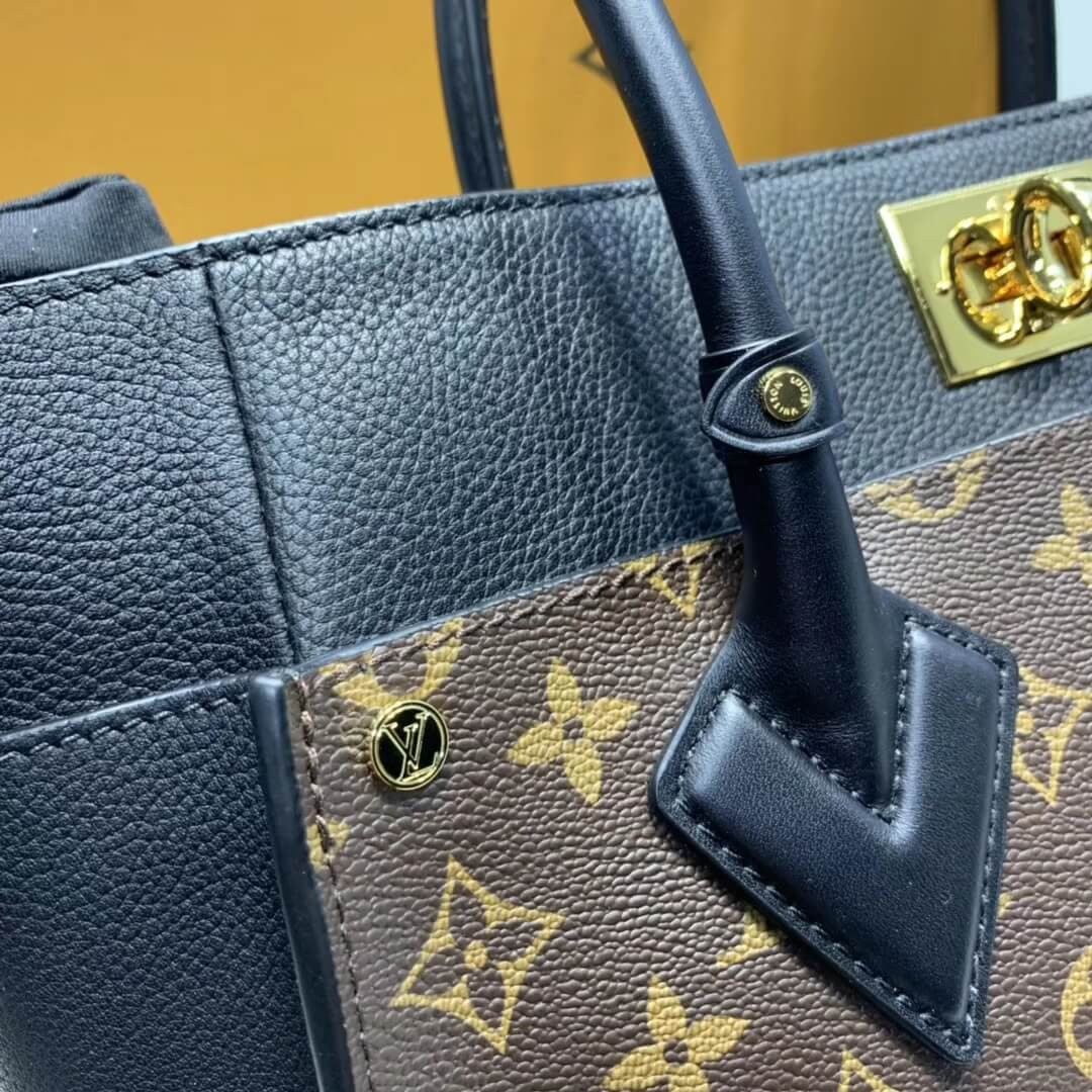 Louis Vuitton On My Side Bag M55933