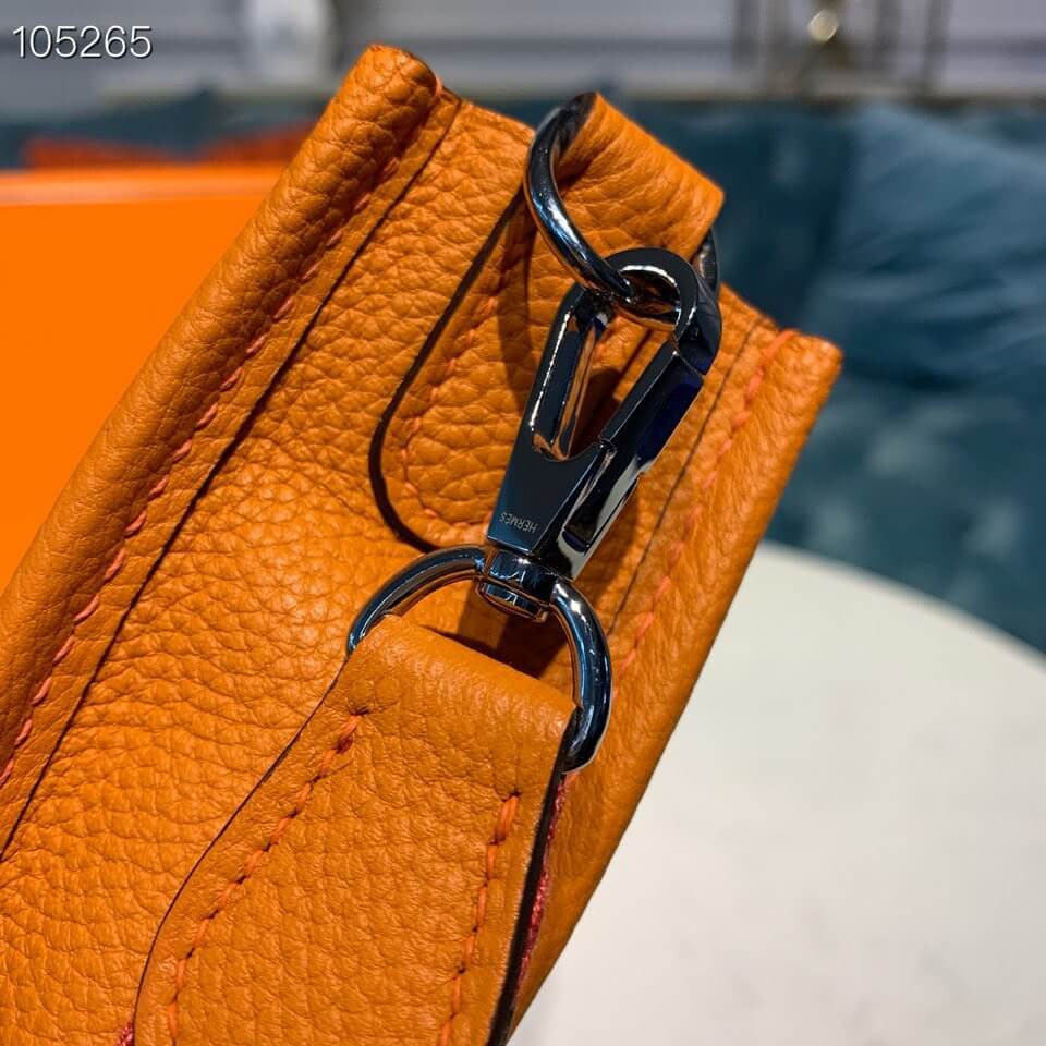 Hermes Evelyne III TPM Bag 20cm in Taurillon Clemence