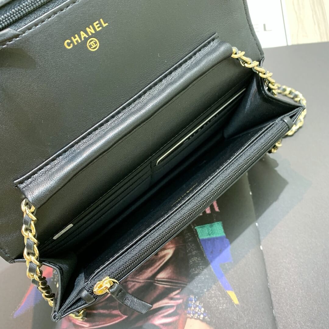 Chanel Lambskin Chain Bag 86058