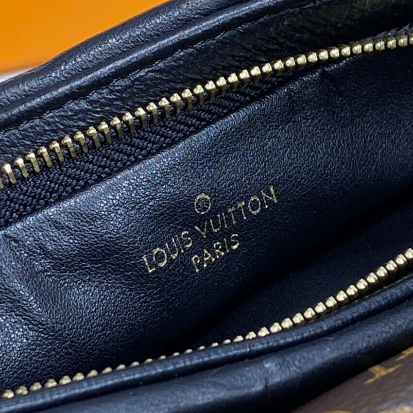 Louis Vuitton LV3 Pouch M45412