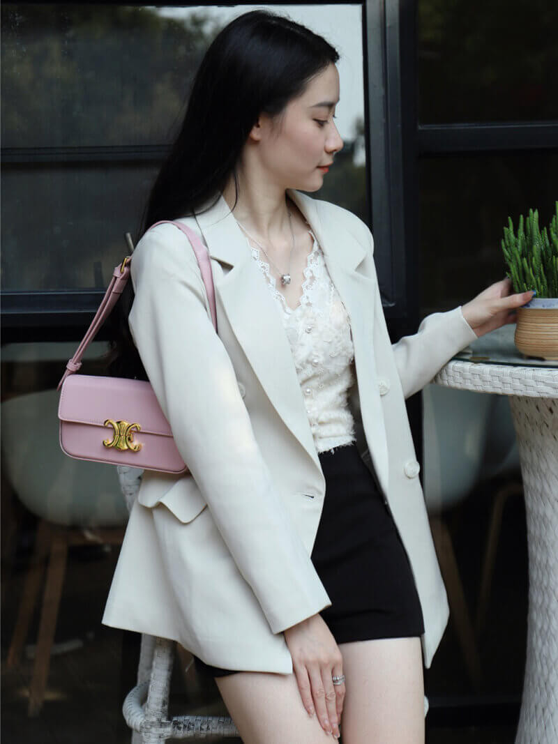 Celine Triomphe Shoulder Bag In Shiny Calfskin 194143 Lavender Grey