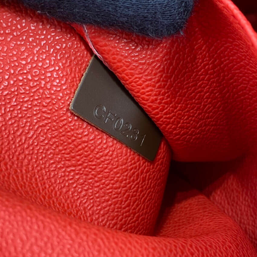 Louis Vuitton Cosmetic Pouch GM N23345