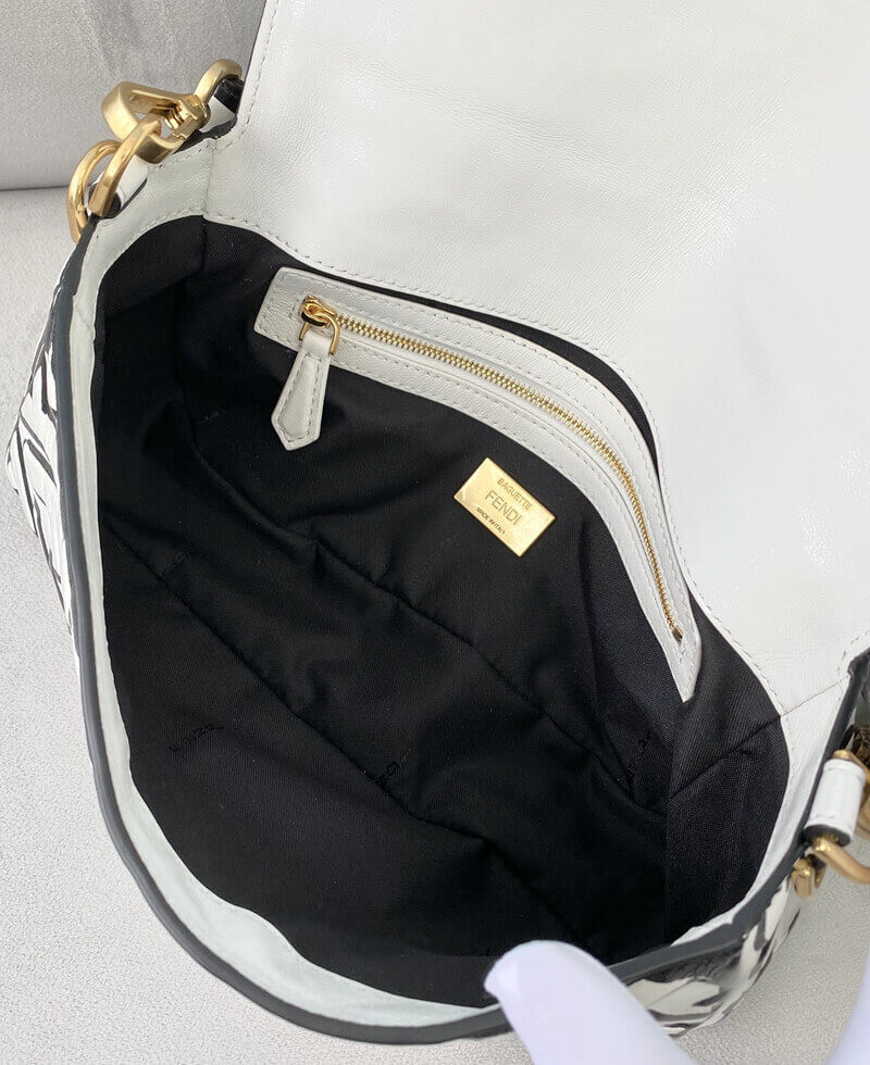 Fendi California Sky Baguette 8289