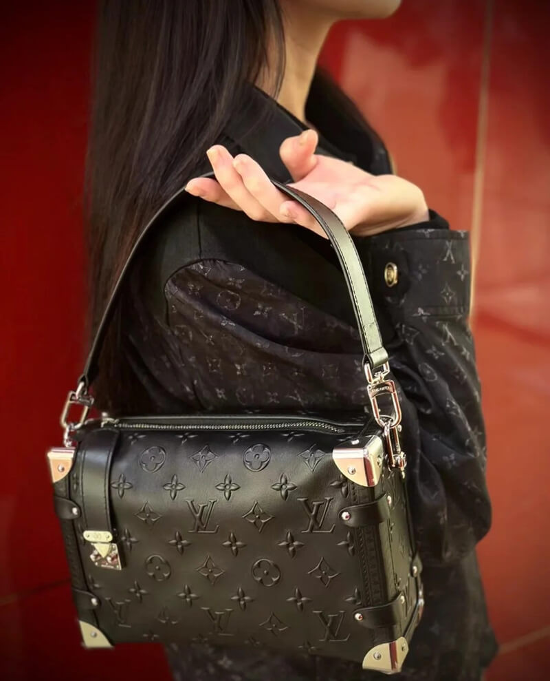 Louis Vuitton Side Trunk M21709 M21741