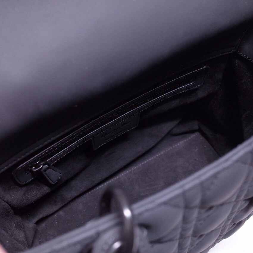 Dior Medium Lady Dior Bag in Ultramatte Cannage Calfskin M0565