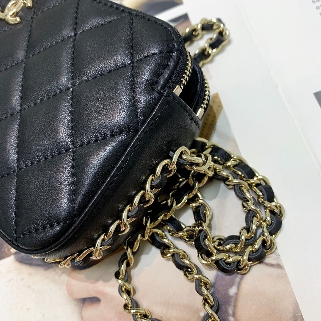 Chanel Chain Bag 86060
