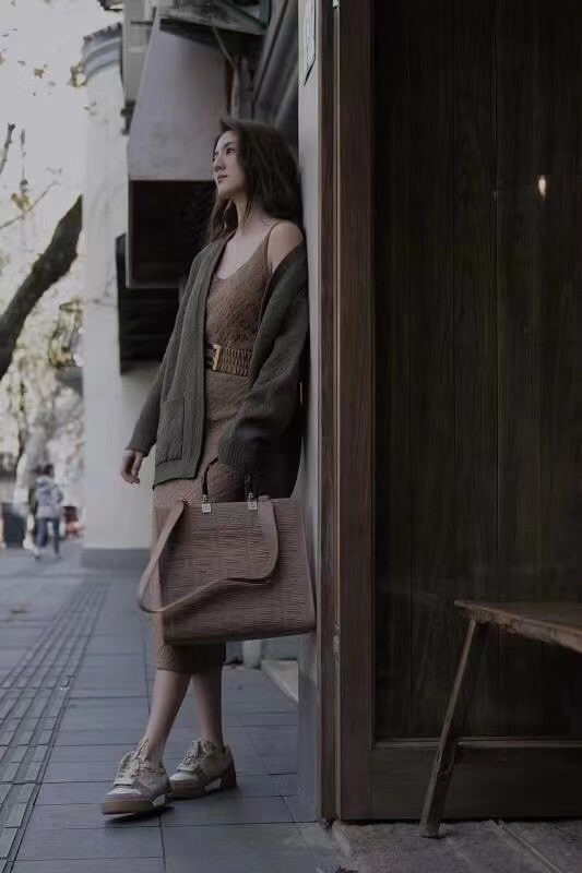 Fendi Medium Sunshine Tote Bag in Apricot FF Fabric 8BH386