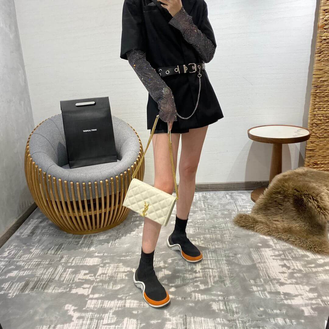 Saint Laurent Becky Chain Wallet In Quilted Lambskin 585031