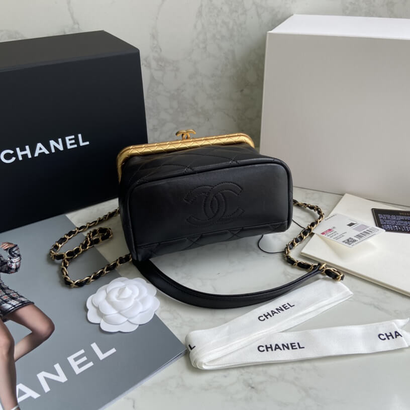 Chanel Lambskin Kiss-Lock Clasp Bag AS1886