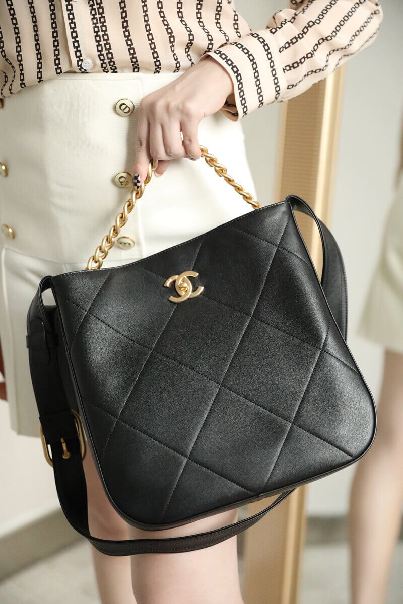 Chanel Hobo Handbag Calfskin Black AS2844