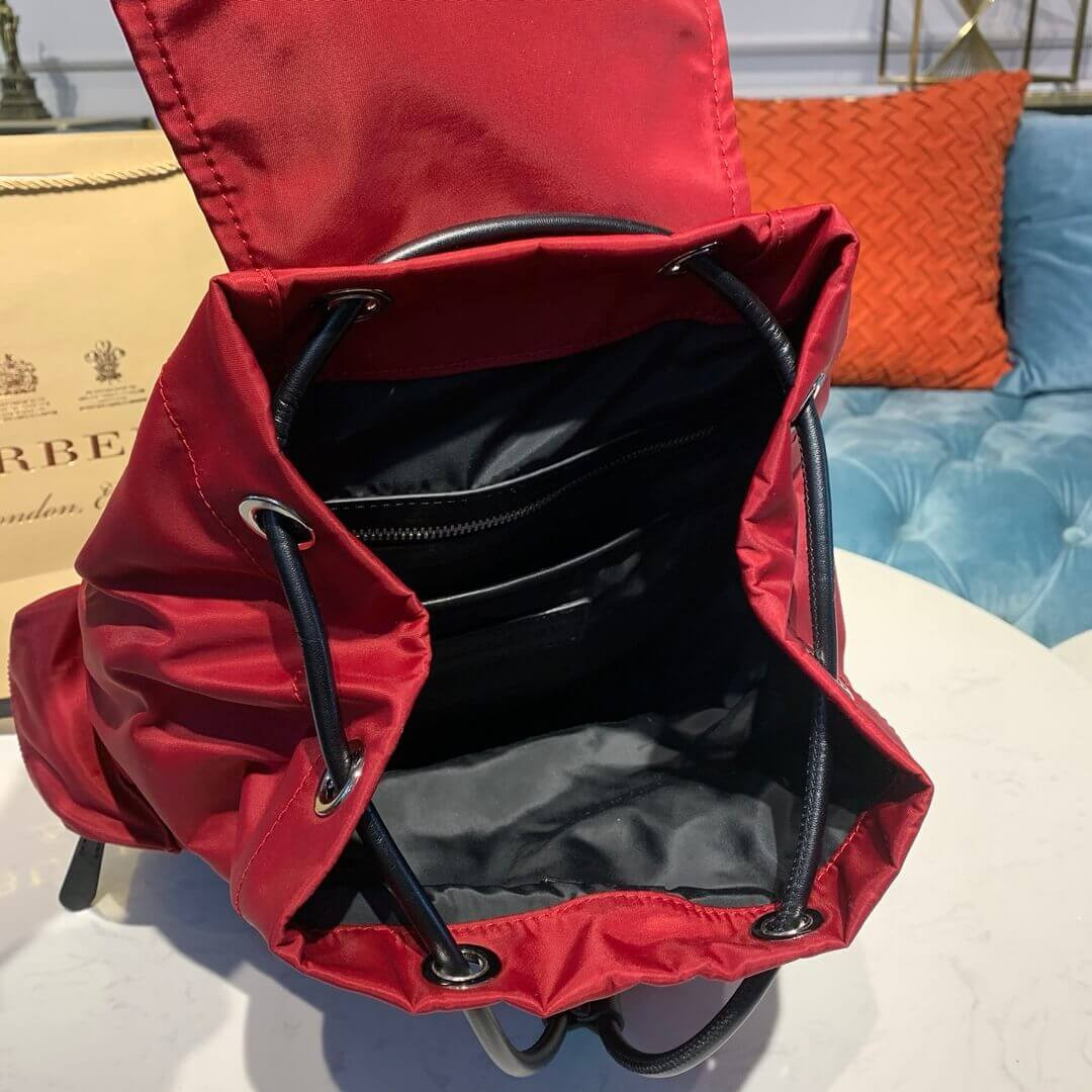 Burberry The Medium Rucksack in Logo Print Nylon 80416201