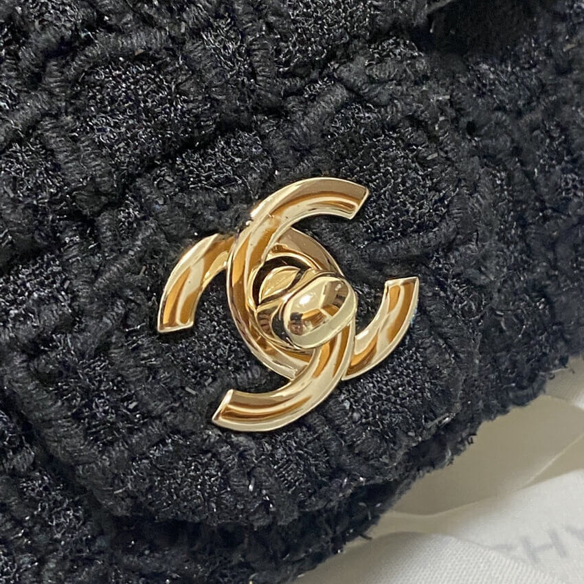 Chanel 20cm Classic Flap Bag in Black Tweed 1116