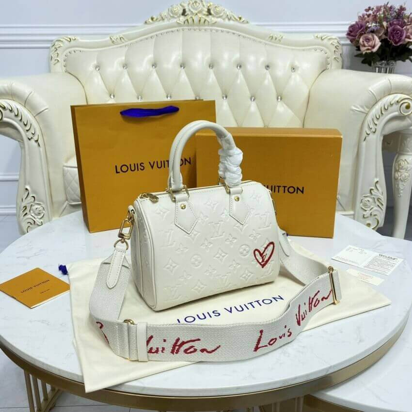 Louis Vuitton Speedy Bandoulière 22 M58631 in Ivory