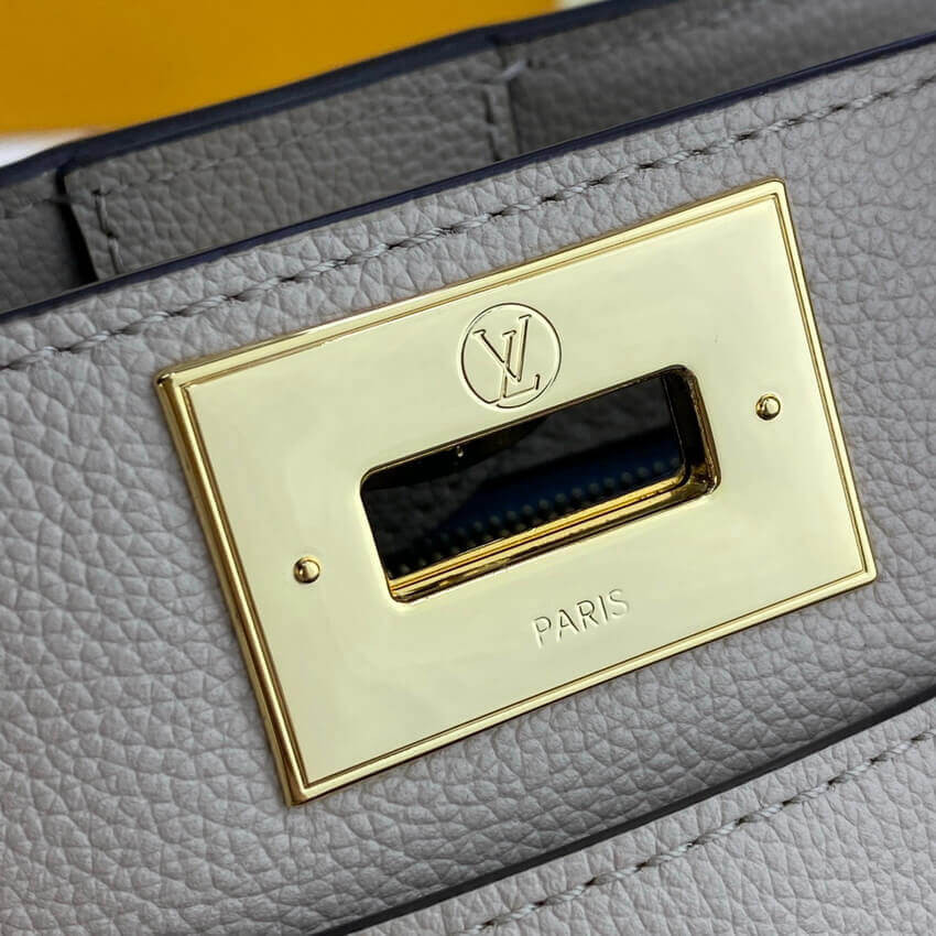 Louis Vuitton On My Side PM M57729 Greige