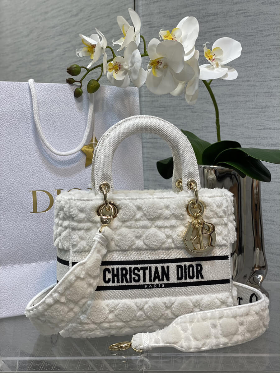 Christian Dior Medium Lady D-Lite Bag M05659 in Cannage Shearling