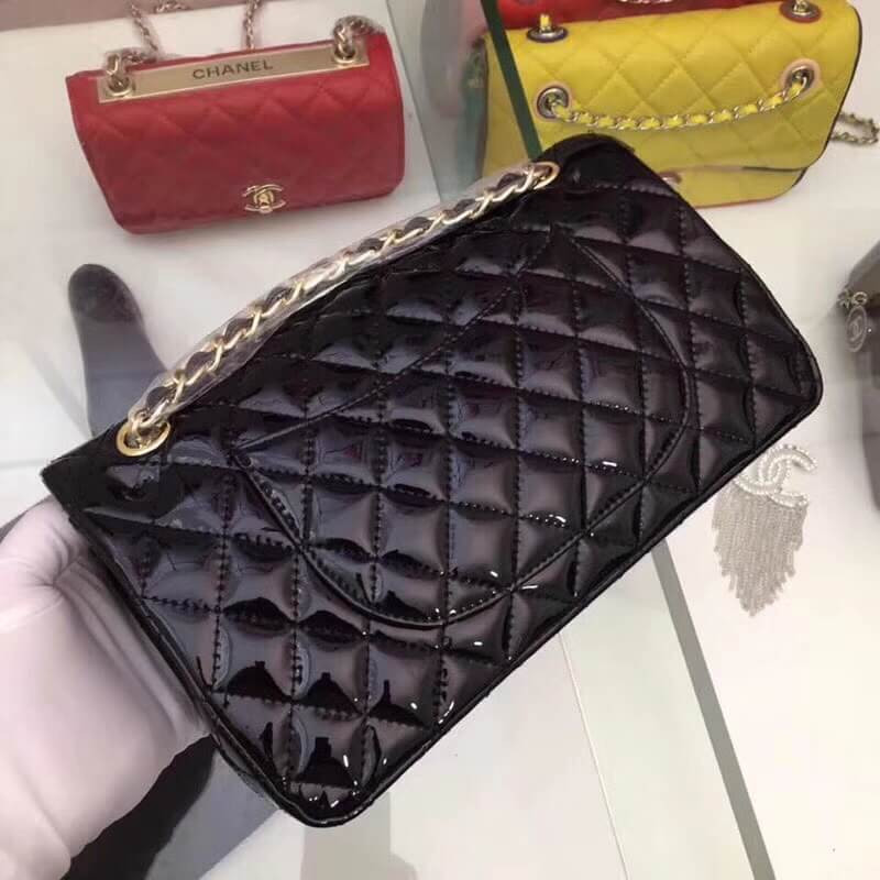 Chanel Pantent Leather Classic Flap Bag A01112