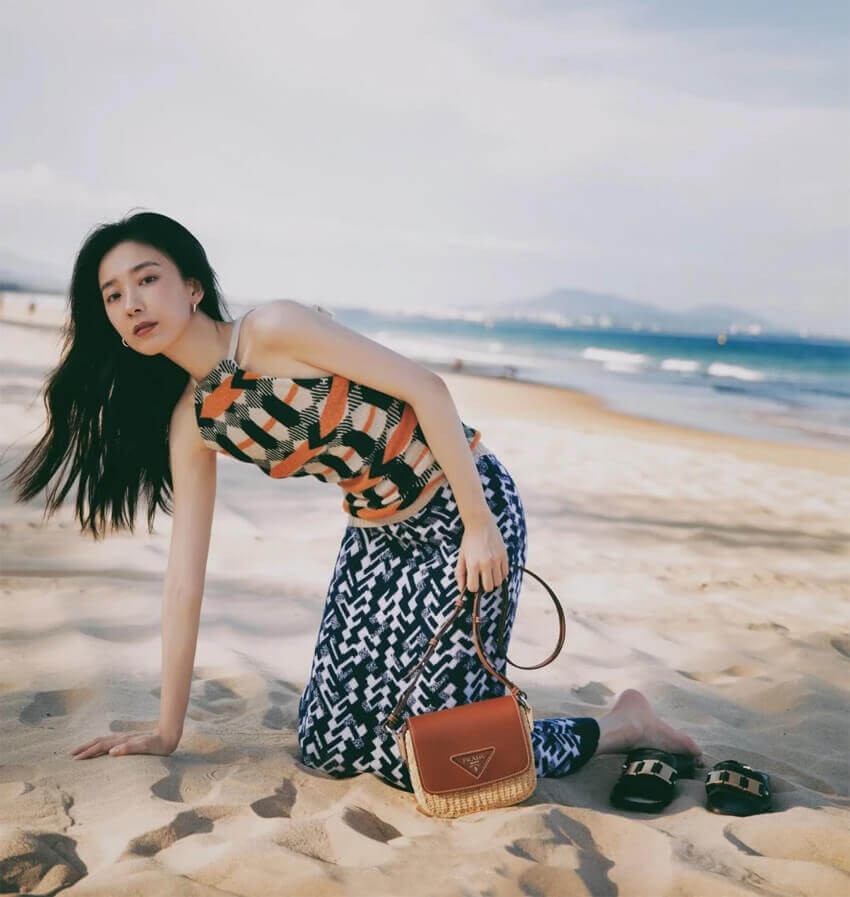 Prada Raffia and Leather Shoulder Bag 1BD243