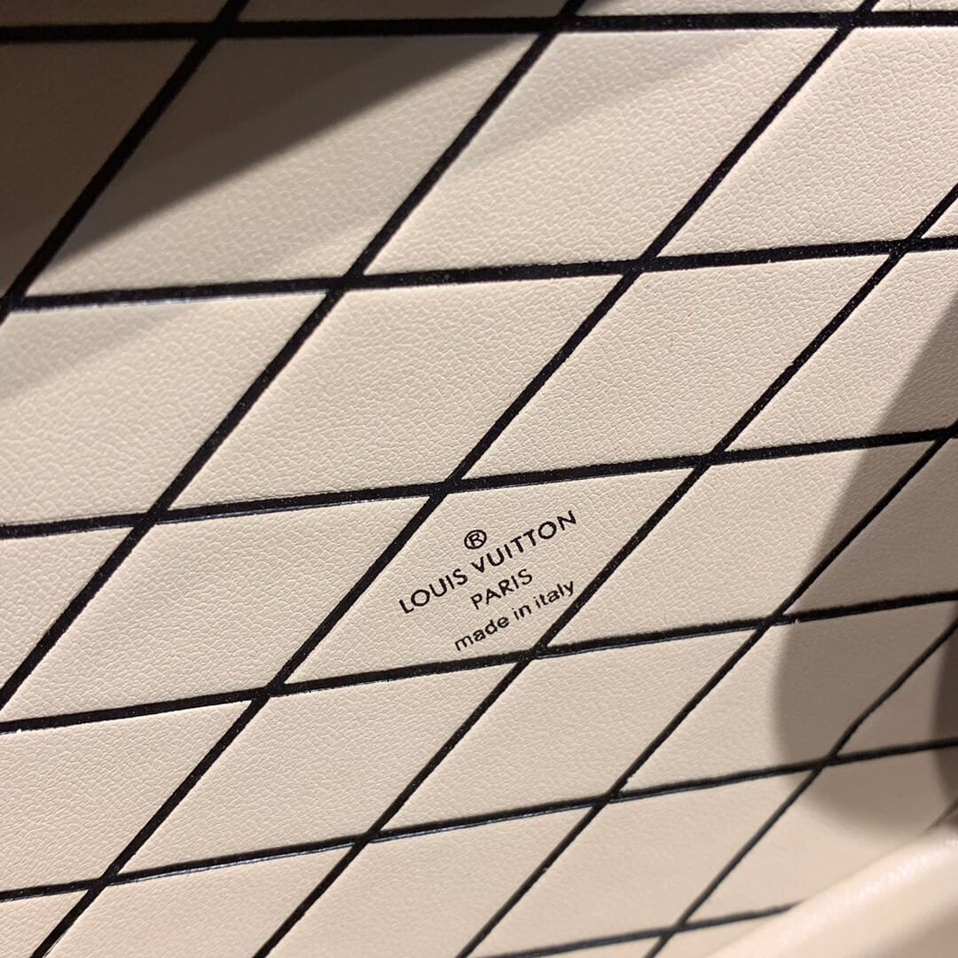 Louis Vuitton Monogram Vernis Petite Malle M54180 M54181