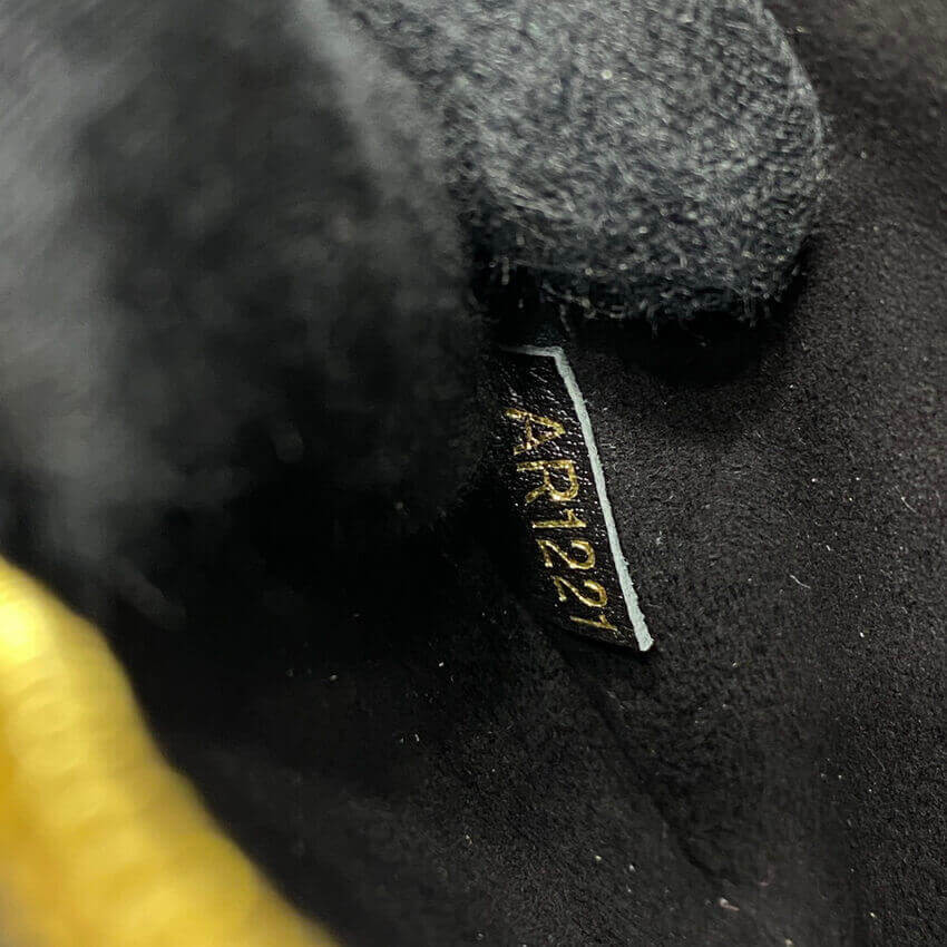 Louis Vuitton Pochette Metis M46018 M46028