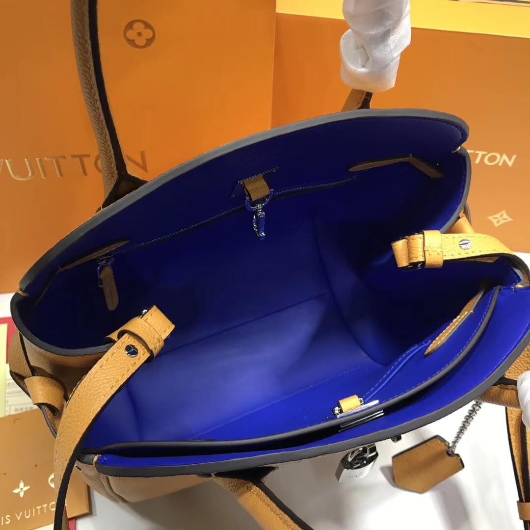 Louis Vuitton Calf Leather Milla PM M51684