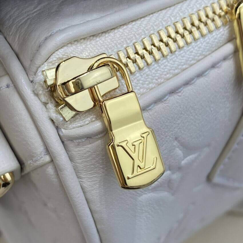 Louis Vuitton Speedy Bandoulière 22 M58631 in Ivory
