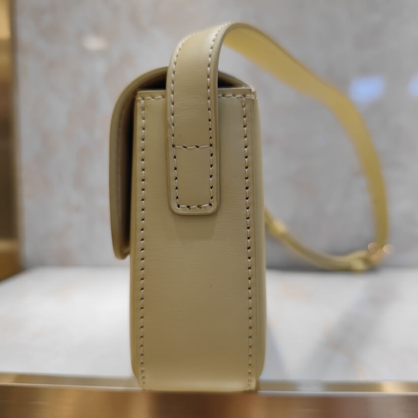 Celine Triomphe Shoulder Bag In Shiny Calfskin 194143 Papyrus