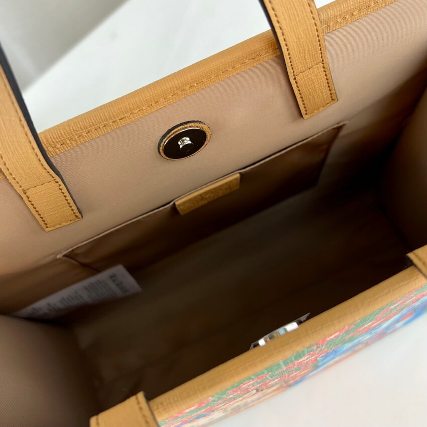 Gucci Kitten Print Tote Bag 630542