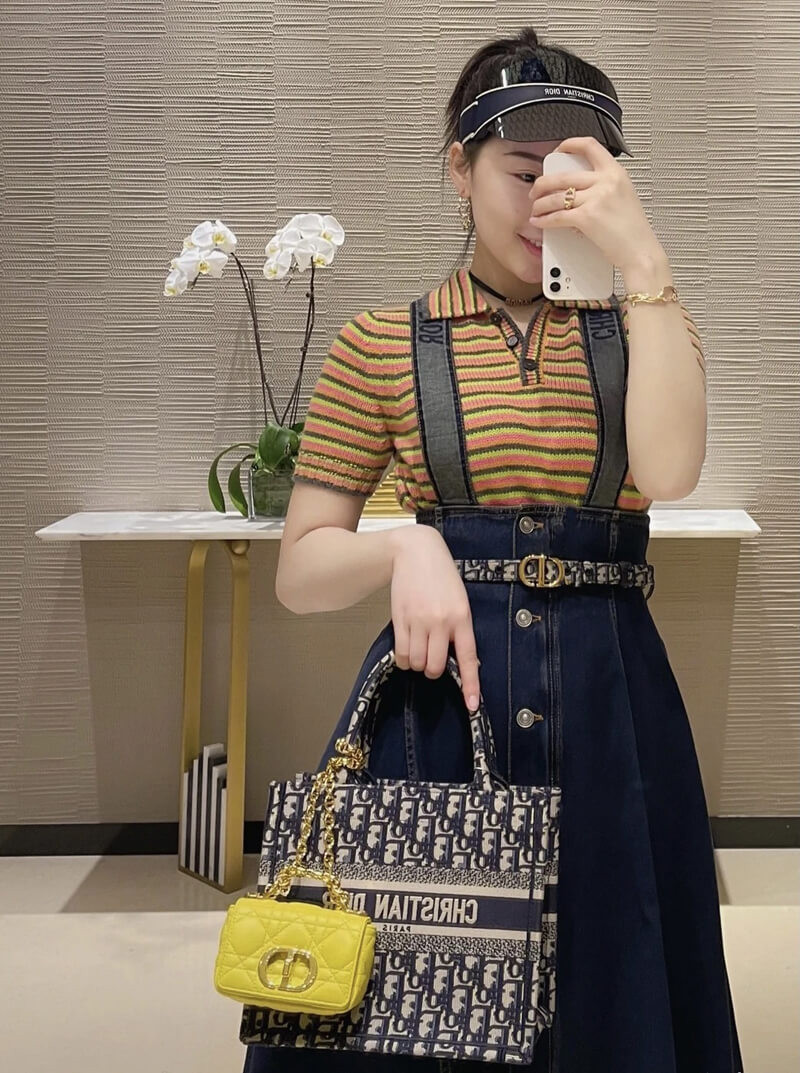 Christian Dior Small Book Tote Bag 26cm Oblique Embroidery Blue