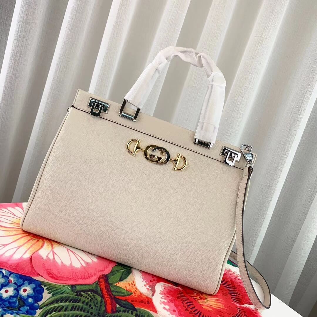 Gucci Zumi Grainy Leather Medium Top Handle Bag 564714