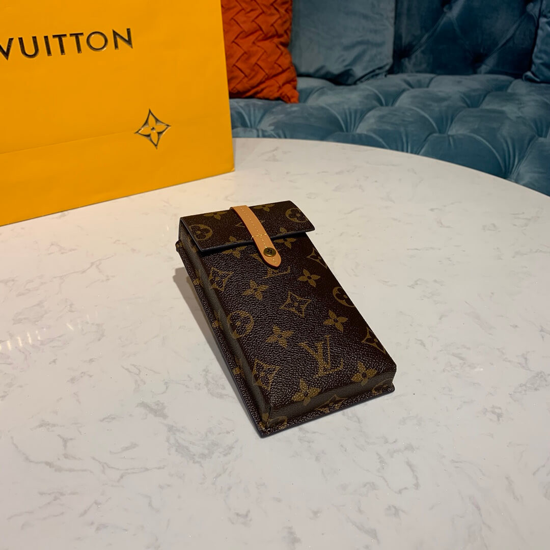 Louis Vuitton Monogram Daily Multi Pocket 30mm Belt M0236U