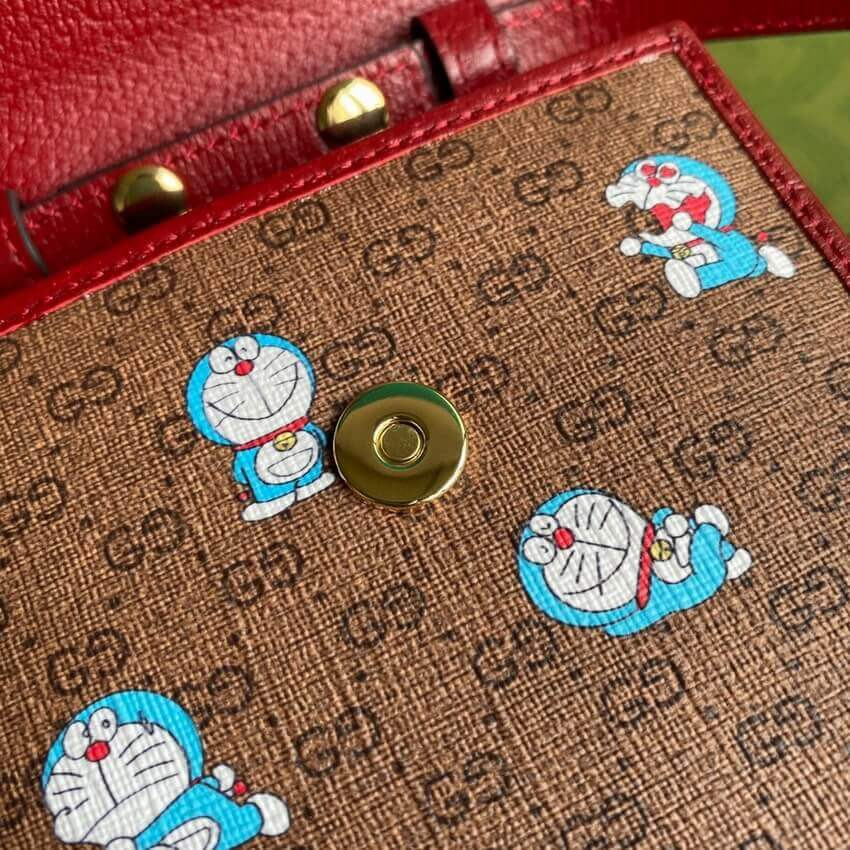 Doraemon x Gucci Mini Bag 647805