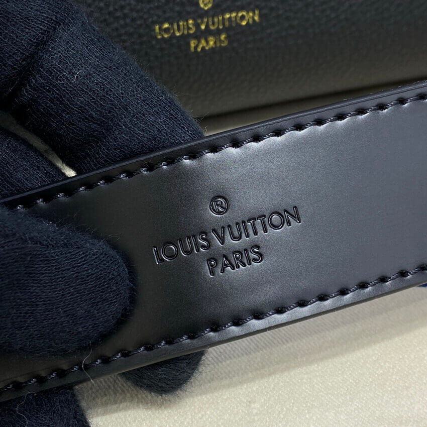 Louis Vuitton On My Side PM M58919 Black