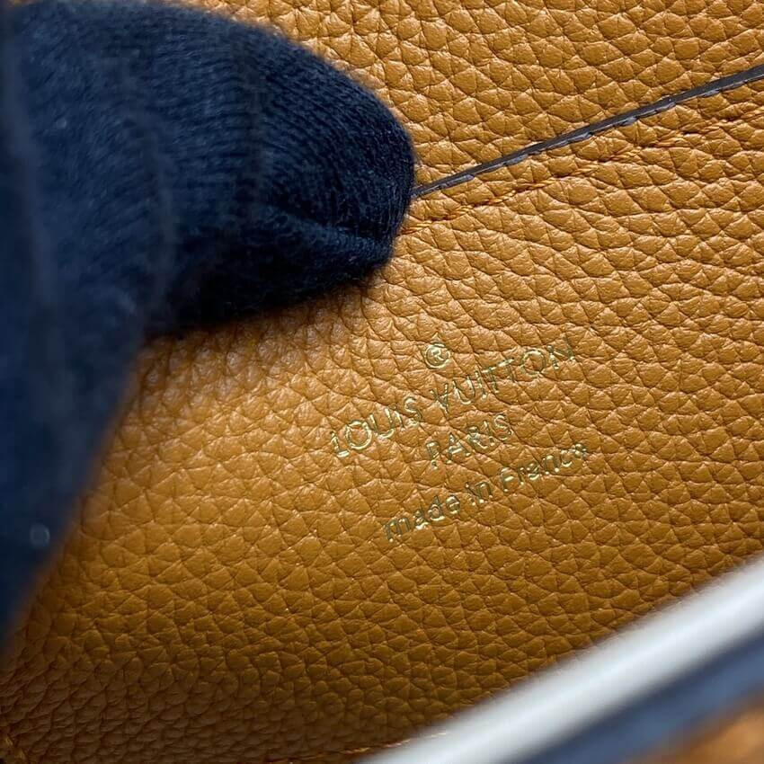 Louis Vuitton LV Pont 9 Soft MM M58968 Sienne Doree