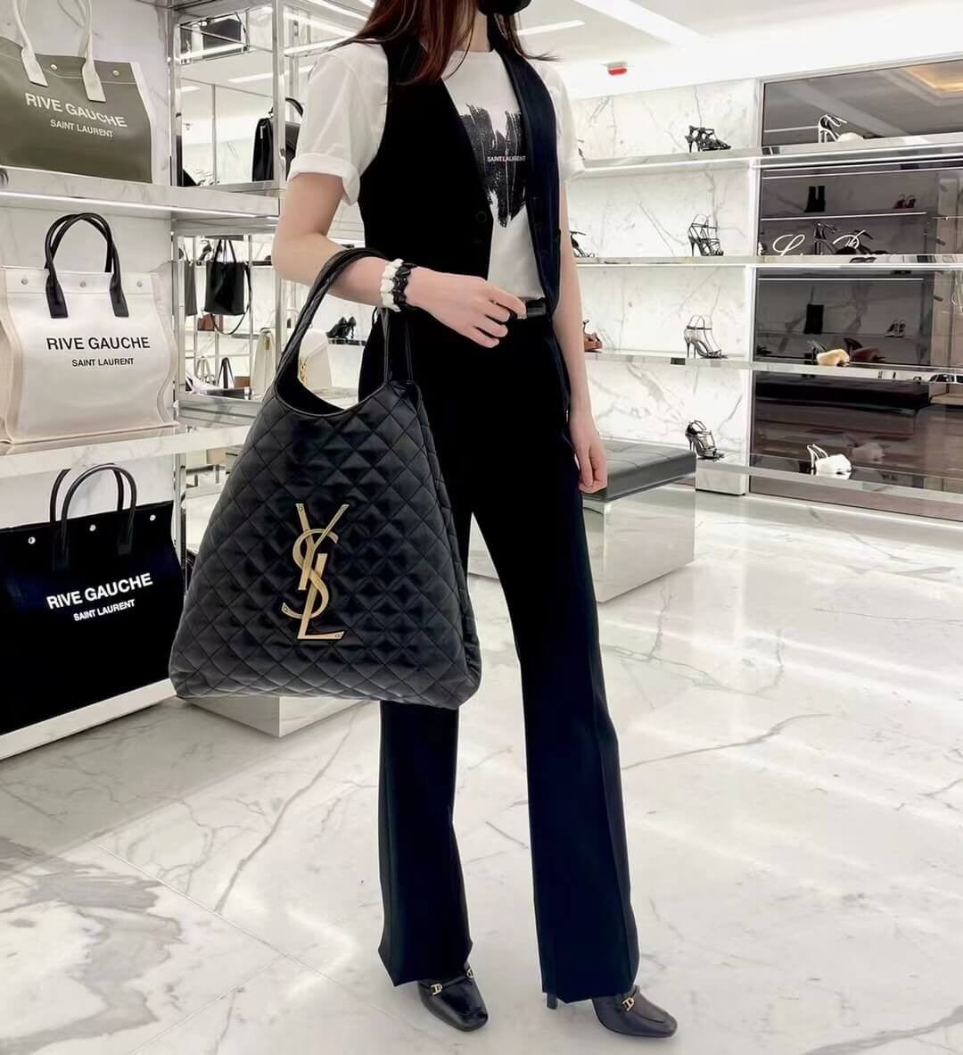 YSL Saint Laurent Icare Maxi Shopping Bag In Black Quilted Lambskin 698651