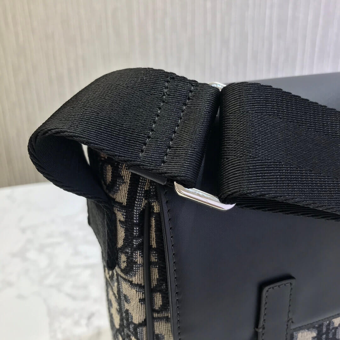 Christian Dior Oblique Canvas and Calfskin M9994