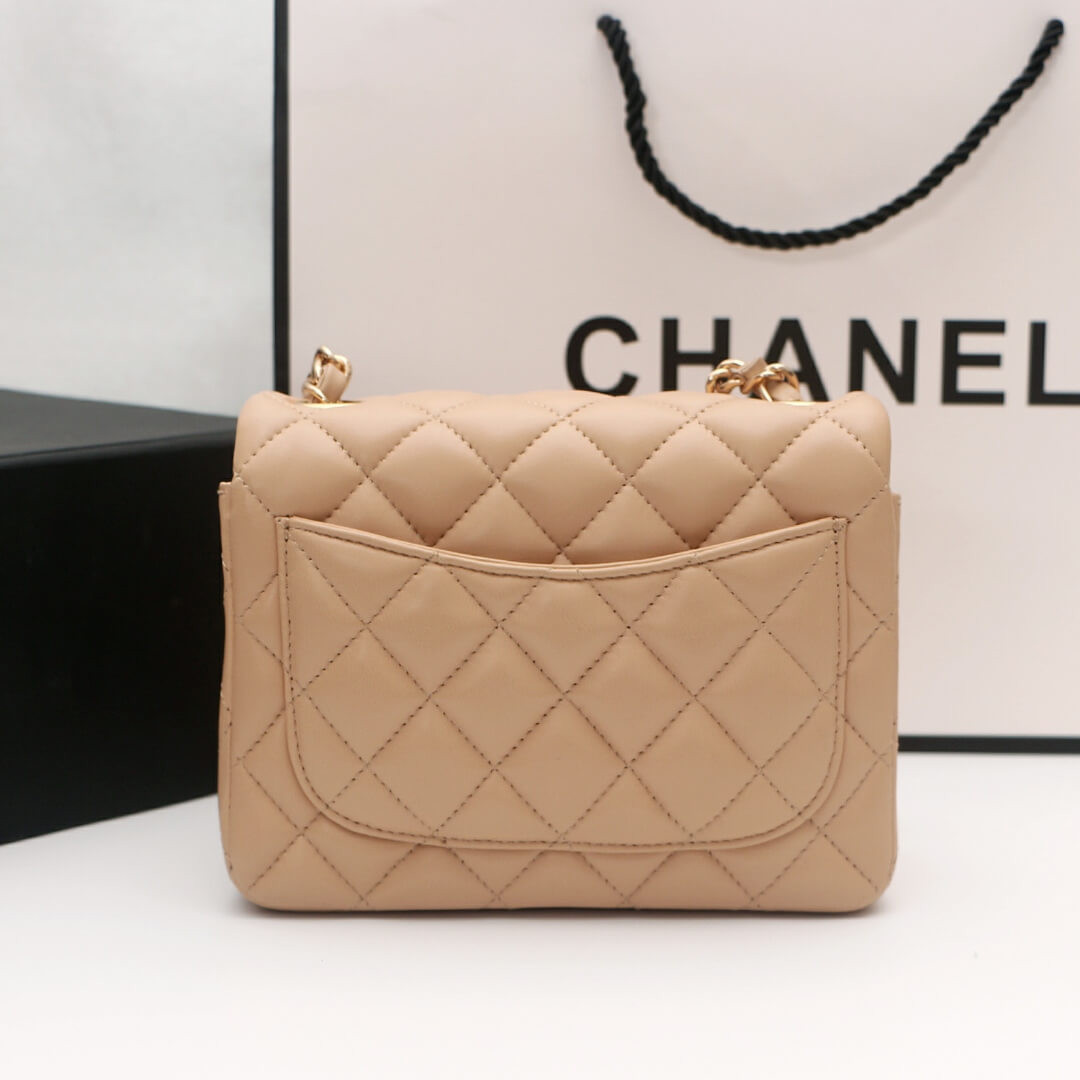 Chanel Lambskin 17cm Classic Flap Bag 1115