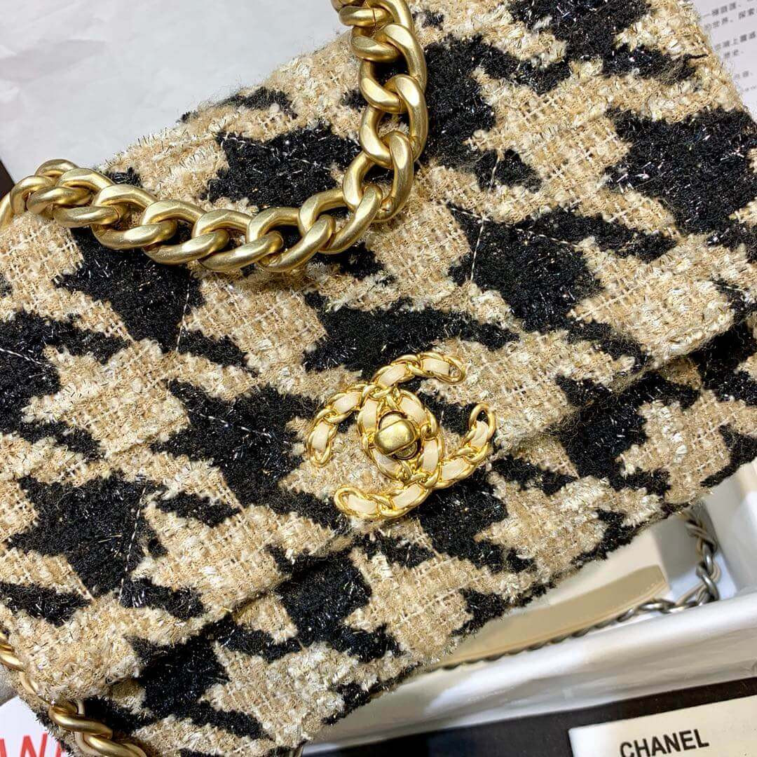 Chanel 19 Tweed Maxi Flap Bag AS1160