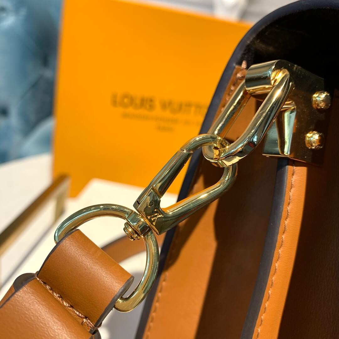 Louis Vuitton Mini Dauphine M53805