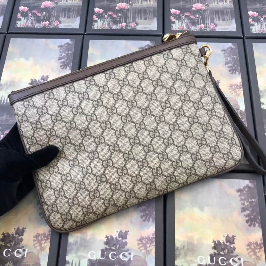 Gucci GG Supreme Pouch 449479