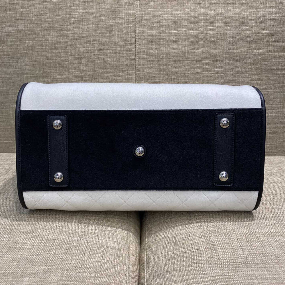 Chanel Wool Felt Deauville Shopping Bag A60598 White/Black