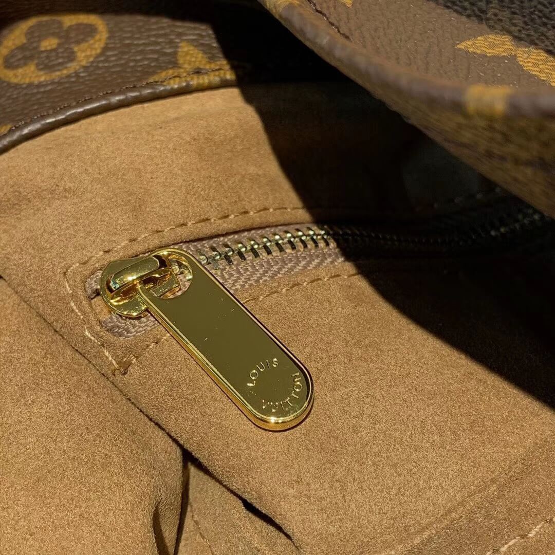 Louis Vuitton Monogram Canvas And Python Artsy MM M44010