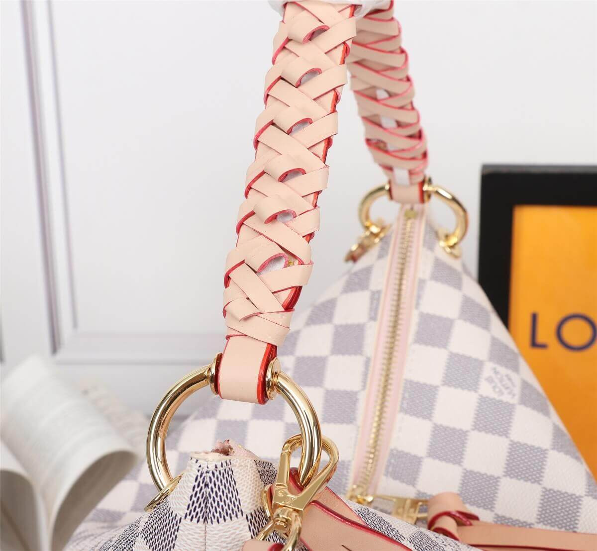 Louis Vuitton Damier Azur Beaubourg Hobo MM N40343