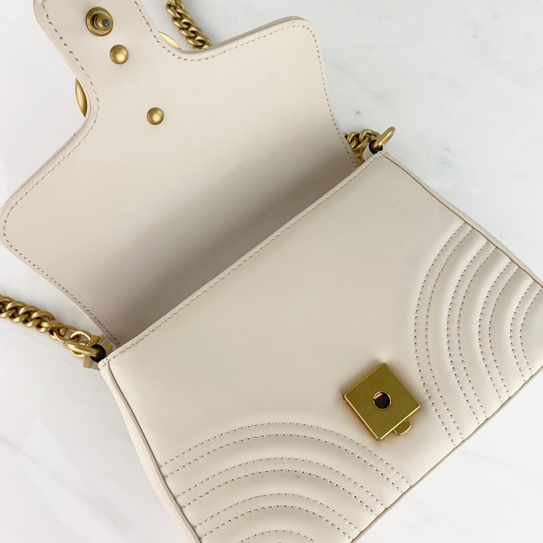 Gucci GG Marmont Mini Top Handle Bag 547260