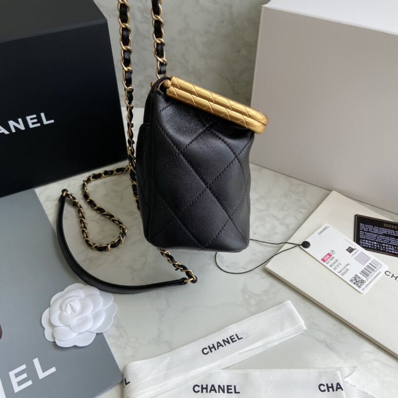 Chanel Lambskin Kiss-Lock Clasp Bag AS1886