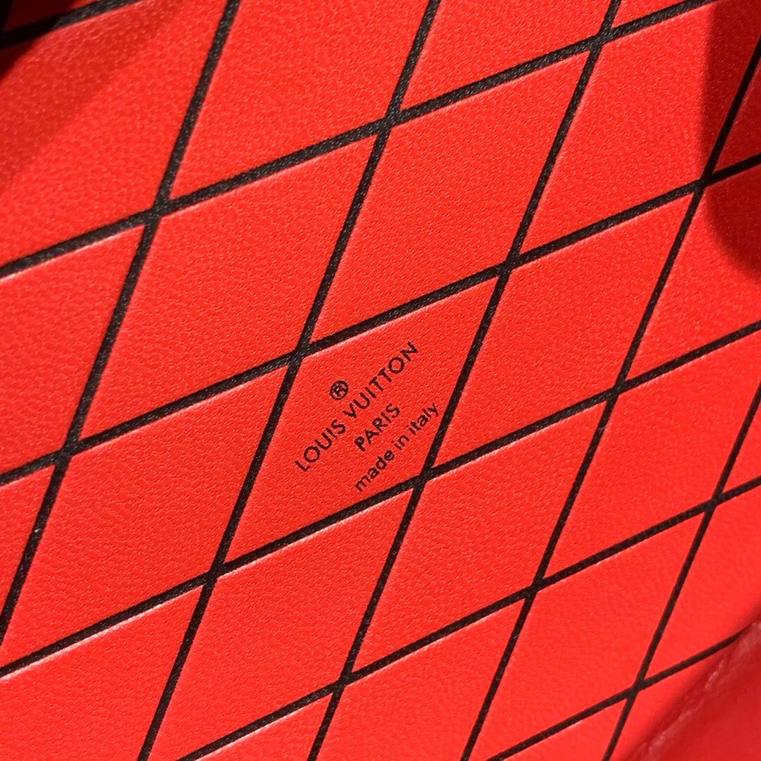 Louis Vuitton Monogram Canvas Petite Malle M43992